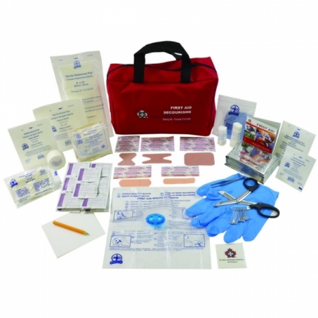 Family Kit - Keeping the St. John Ambulance Family Kit close at hand ensures that you will be ready for small, medium and large wounds as well as for burns. Packaged in an easily transportable carrying case, this kit is a popular and excellent choice for home and cottage. Contents are arranged to provide quick access for immediate ...